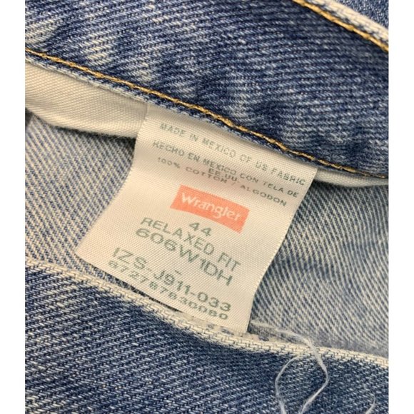 Wrangler Relaxed Fit Jean Shorts Mens Sz 44 Blue Denim Everyday Casual Work - Picture 4 of 10